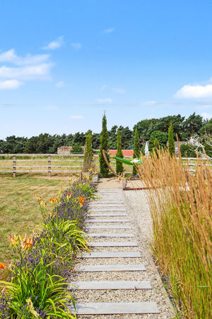Gardens- click for photo gallery